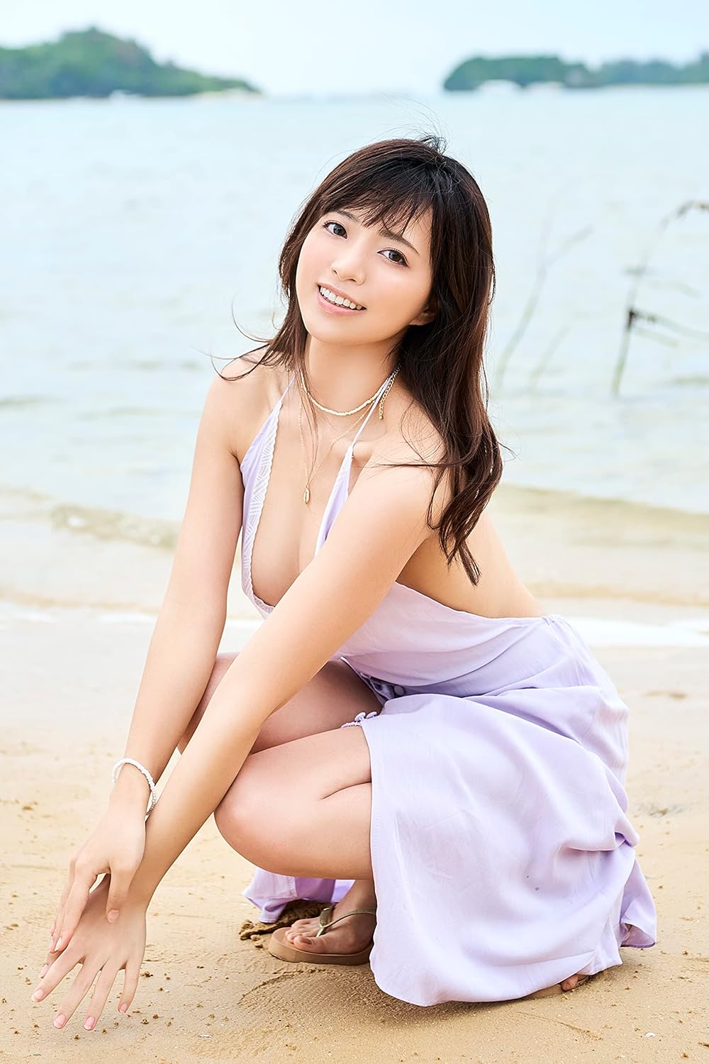 Akari Neo (根尾あかり) photo book image