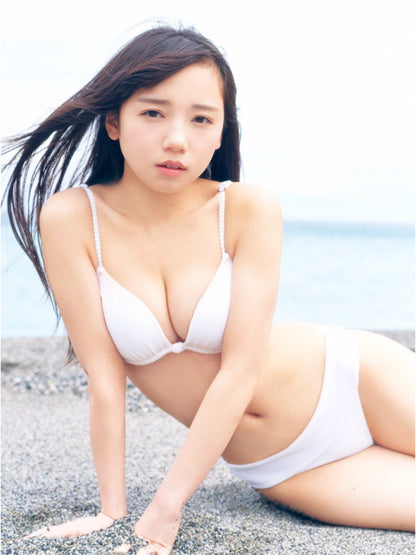 Kyoko Saito (齊藤京子) photo book image