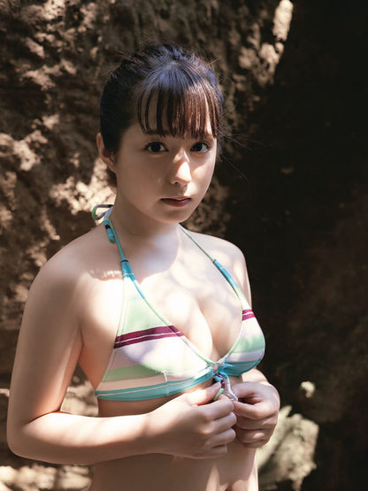 Misato Maeda (前田美里) photo book image